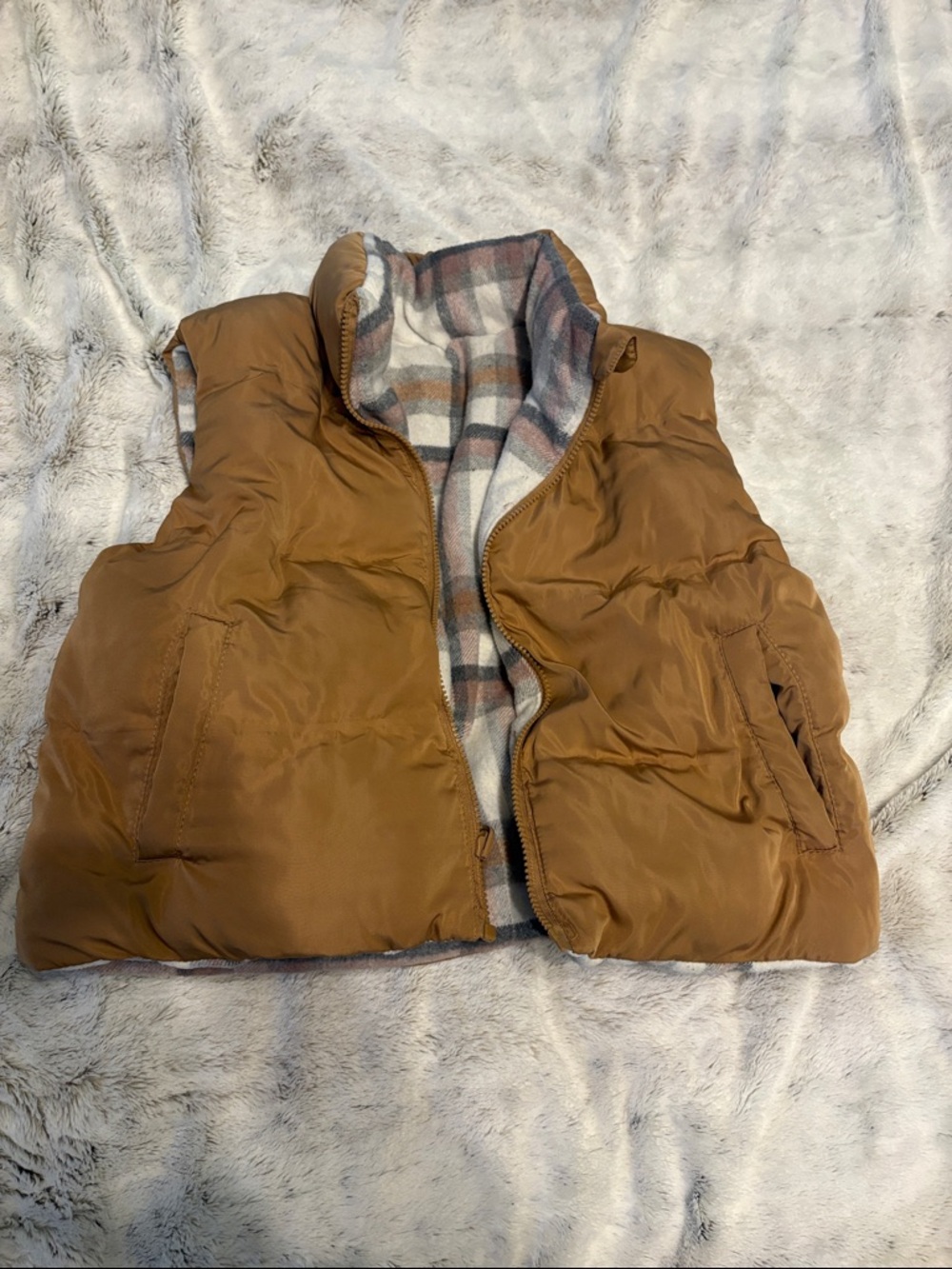 Thread & Supply Plaid Fleece-Lined Vest in Brown and Cream - Cropped